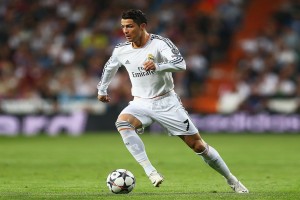 乐鱼网站-LPL战队团战默契配合如流水，lol团战阵容搭配